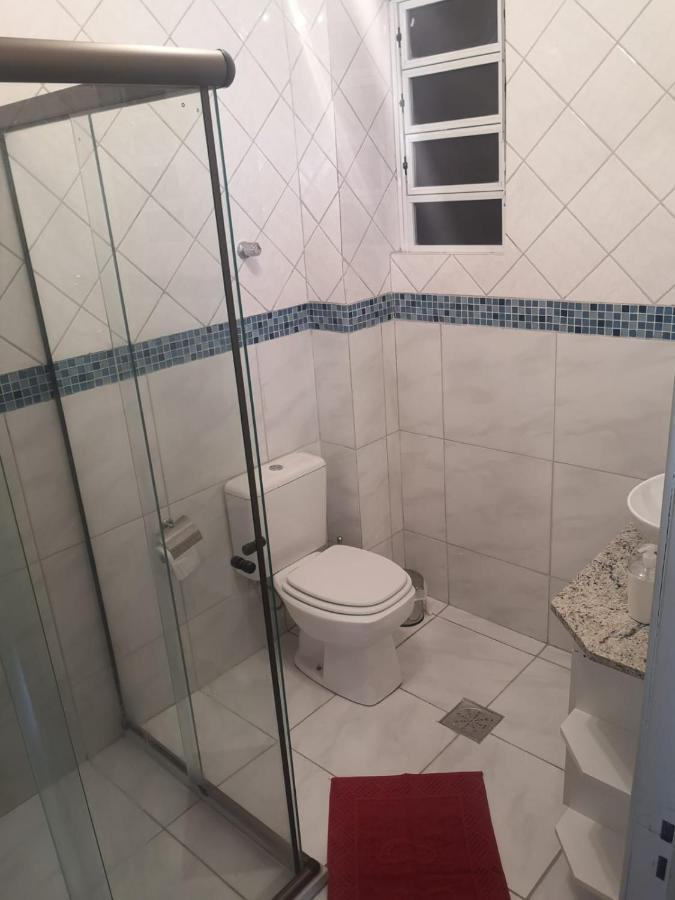 Ensolarado E Espacoso Quarto/Sala No Coracao De Poa ปอร์โตอัลเลเกร ภายนอก รูปภาพ